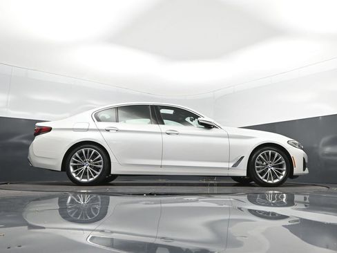 Certified 2023 BMW 530i w/ Convenience Package RWD image 43