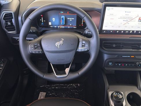 New 2026 Ford Bronco Sport Outer Banks w/ Outer Banks Tech Package+ AWD/4WD image 16