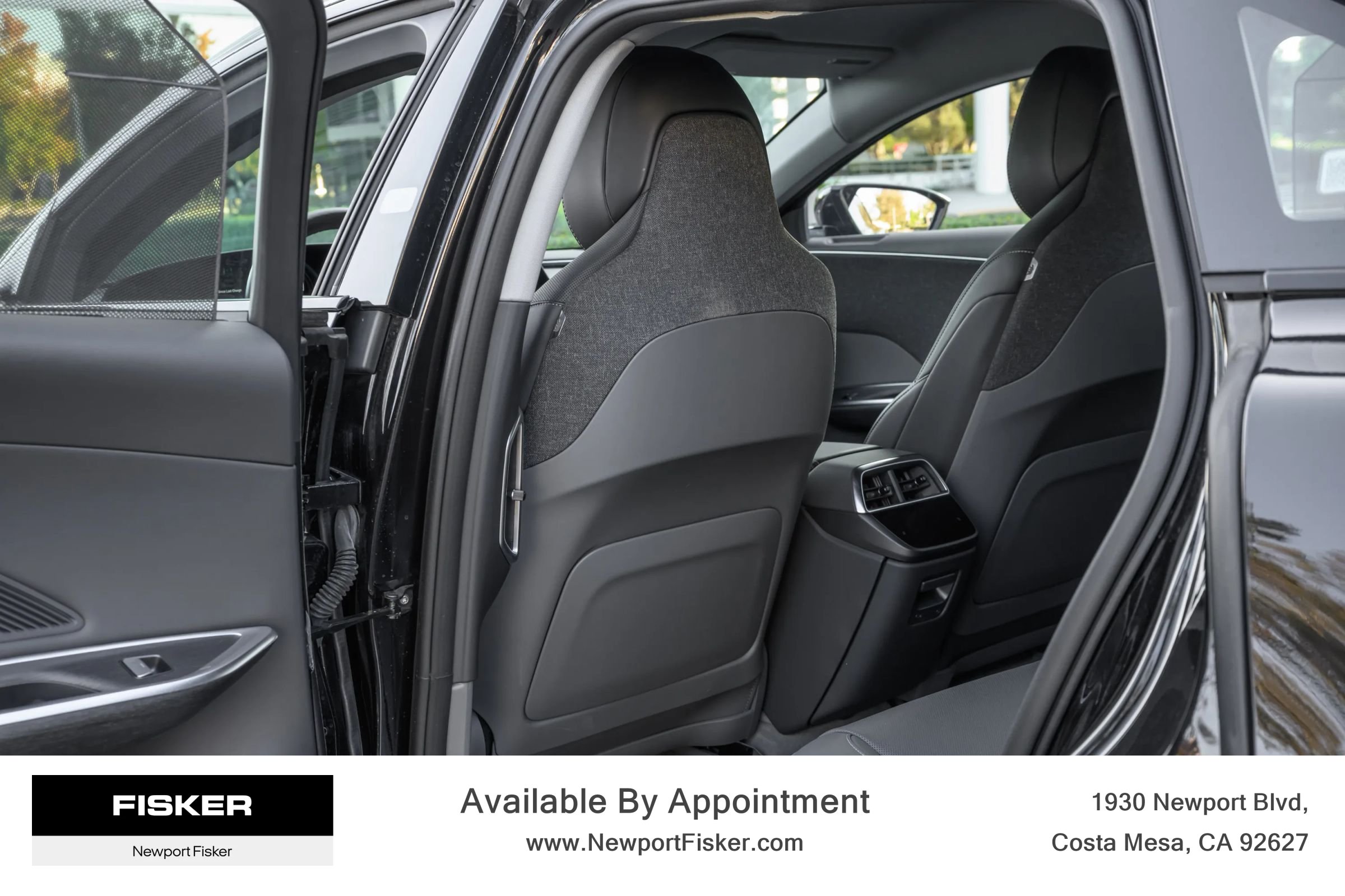 Used 2025 Lucid Air Touring AWD/4WD image 17