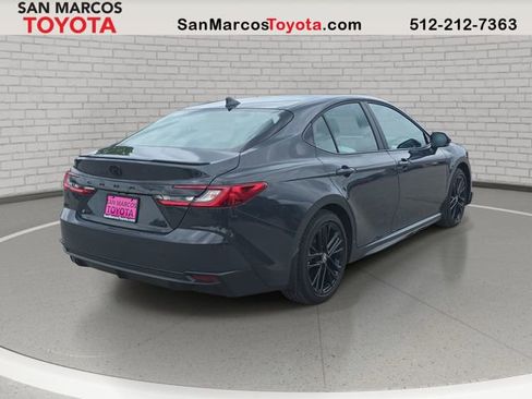 Used 2026 Toyota Camry SE w/ Convenience Package FWD image 6