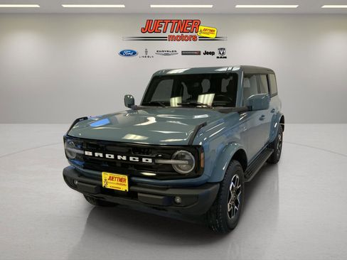 Used 2023 Ford Bronco Outer Banks image 3