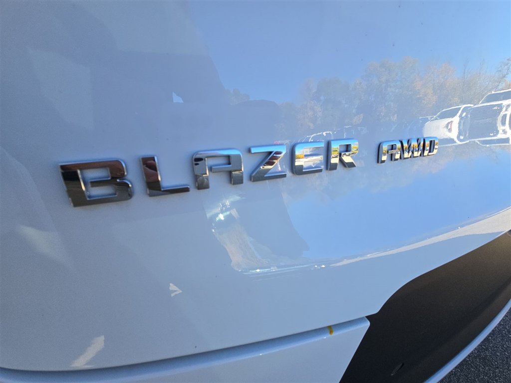 New 2026 Chevrolet Blazer LT w/ Convenience Package AWD/4WD image 30