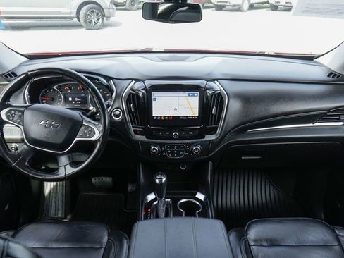 Used 2020 Chevrolet Traverse RS FWD image 28