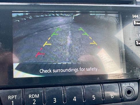 Used 2015 Nissan Rogue S w/ Convenience Package AWD/4WD image 16
