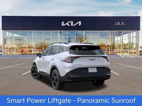 New 2026 Kia Sportage X-Line w/ X-Line Technology Package AWD/4WD image 4