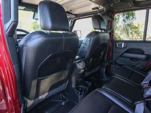 Used 2021 Jeep Gladiator Overland w/ Popular Equipment Package image 25