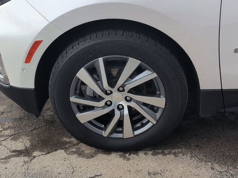 Used 2023 Chevrolet Equinox Premier image 33