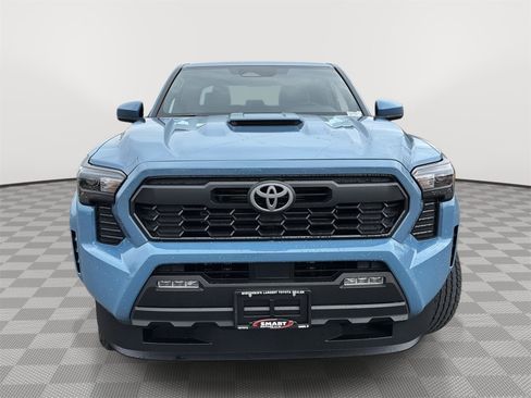 New 2026 Toyota Tacoma TRD Sport AWD/4WD image 4