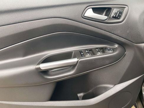 Used 2017 Ford Escape Titanium w/ Equipment Group 301A image 19