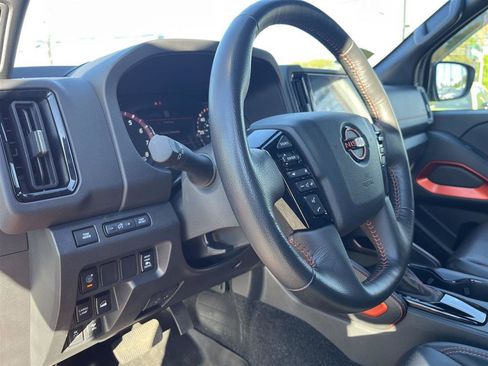 Used 2025 Nissan Frontier PRO-4X w/ Pro Premium Package AWD/4WD image 11