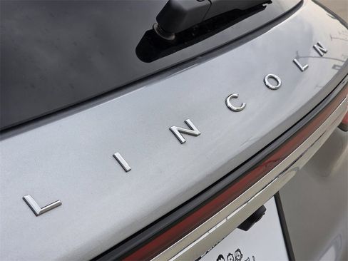 Used 2023 Lincoln Corsair Reserve image 7