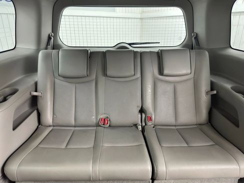 Used 2013 Nissan Quest SV w/ Leather Pkg image 13