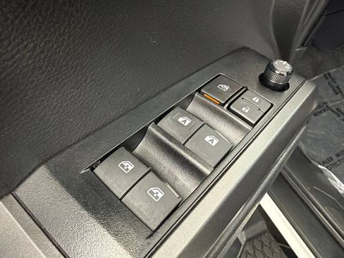 Used 2023 Toyota Tacoma TRD Off-Road AWD/4WD image 20