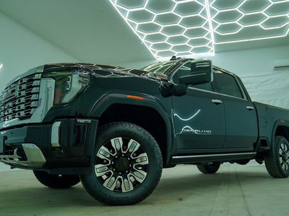 Used 2025 GMC Sierra 2500 Denali