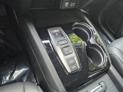 Used 2022 Honda Pilot Touring image 23
