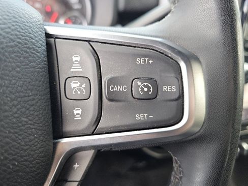Used 2025 RAM 2500 Big Horn AWD/4WD image 15