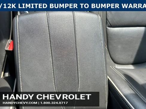 Certified 2023 Chevrolet Traverse Premier w/ Redline Edition AWD/4WD image 32