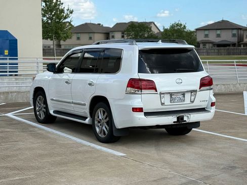Used 2014 Lexus LX 570 4WD image 6