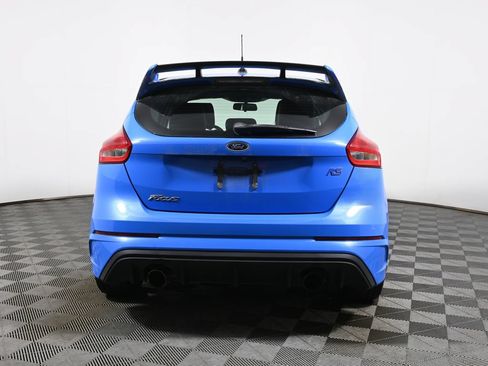 Used 2017 Ford Focus RS AWD/4WD image 10