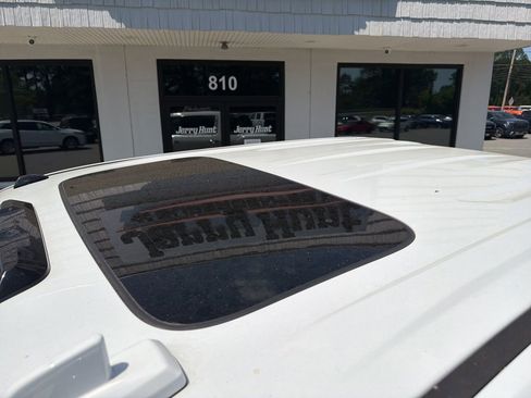 Used 2022 GMC Sierra 2500 Denali image 12