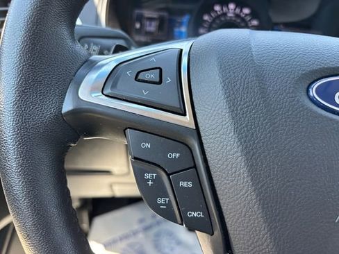 Used 2023 Ford Edge Titanium w/ Class II Trailer Tow Package AWD/4WD image 18