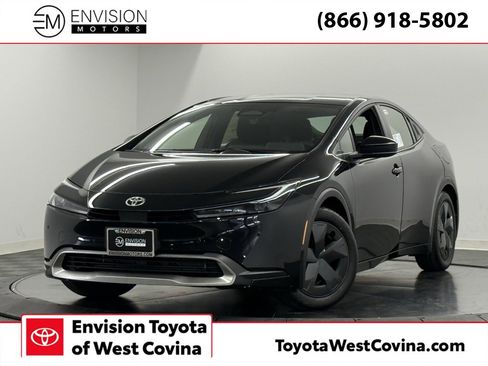 New 2026 Toyota Prius SE image 1