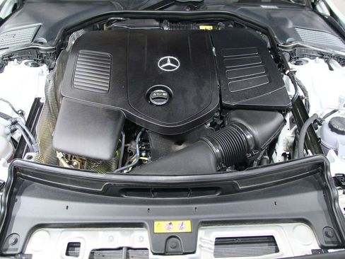 Certified 2025 Mercedes-Benz C 300 4MATIC Sedan image 31
