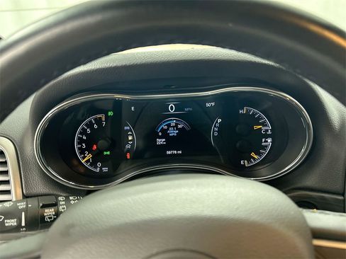 Certified 2021 Jeep Grand Cherokee Laredo image 13