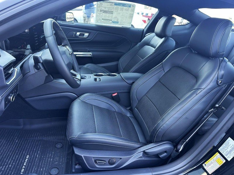 Used 2025 Ford Mustang Premium RWD image 7