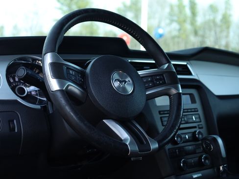 Used 2014 Ford Mustang Premium w/ V6 Performance Package image 7