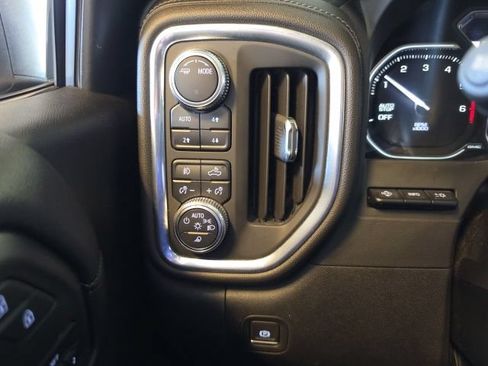 Used 2020 GMC Sierra 1500 Denali w/ Denali Ultimate Package AWD/4WD image 29