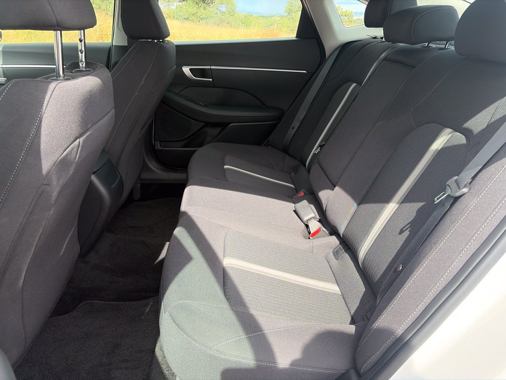 Certified 2025 Hyundai Sonata SEL FWD image 13