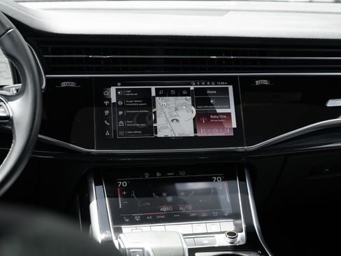 Certified 2025 Audi Q8 Premium Plus w/ Premium Plus Package AWD/4WD image 12