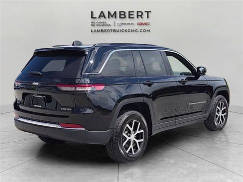 Used 2025 Jeep Grand Cherokee Limited w/ Trailer Tow Package AWD/4WD image 5
