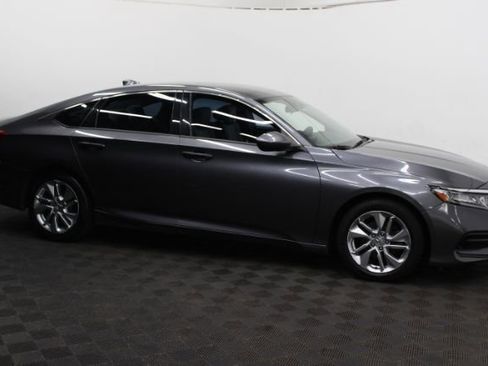 Used 2018 Honda Accord LX image 4