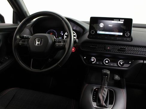 Used 2023 Honda HR-V Sport image 8