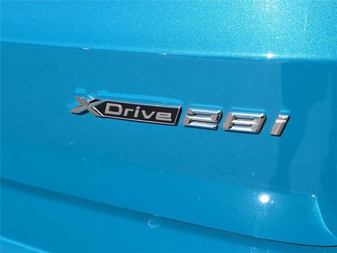 Used 2024 BMW X1 xDrive28i image 5