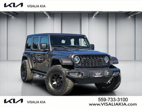 Used 2024 Jeep Wrangler Unlimited AWD/4WD image 1