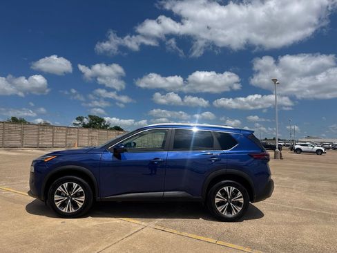 Certified 2023 Nissan Rogue SV w/ SV Premium B Package FWD image 13