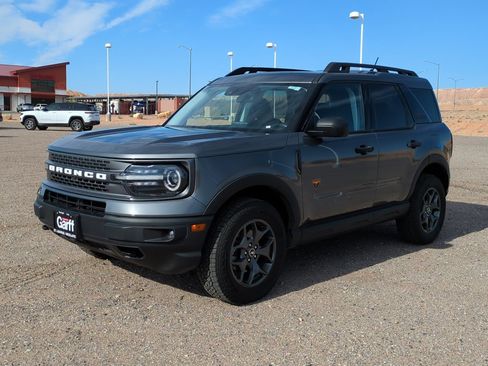 Used 2022 Ford Bronco Sport Badlands image 7