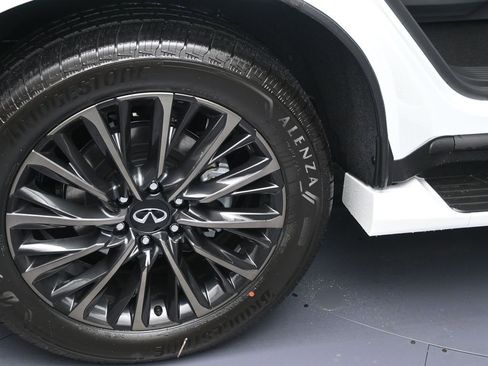 New 2026 INFINITI QX80 Autograph image 5