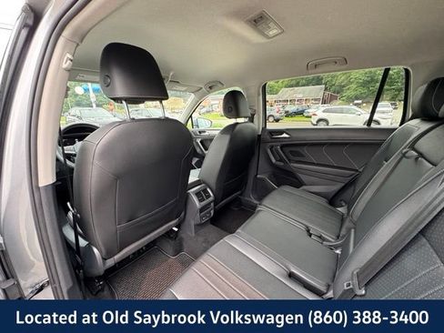 Used 2022 Volkswagen Tiguan SE AWD/4WD image 8