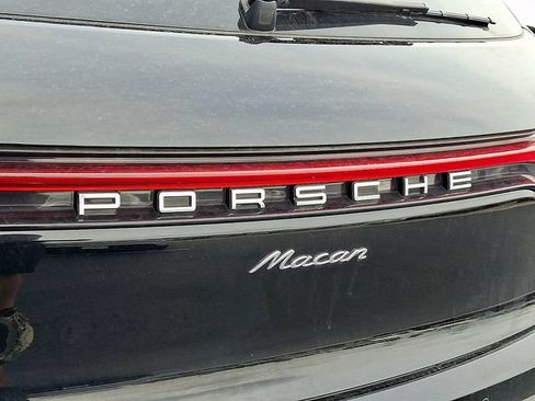 Certified 2023 Porsche Macan Turbo AWD/4WD image 30