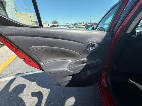 Used 2019 Nissan Versa SV FWD image 18