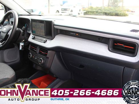 Used 2022 Ford Maverick XLT image 16