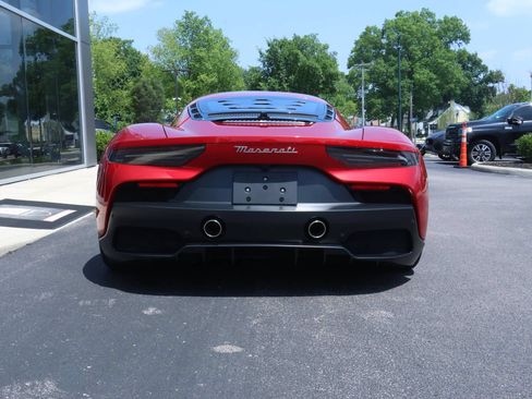 Used 2022 Maserati MC20 Coupe RWD image 6