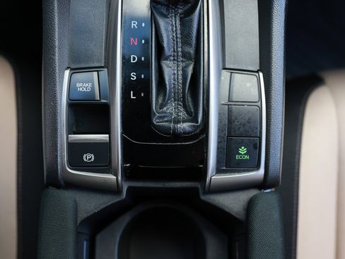 Used 2018 Honda Civic EX image 44