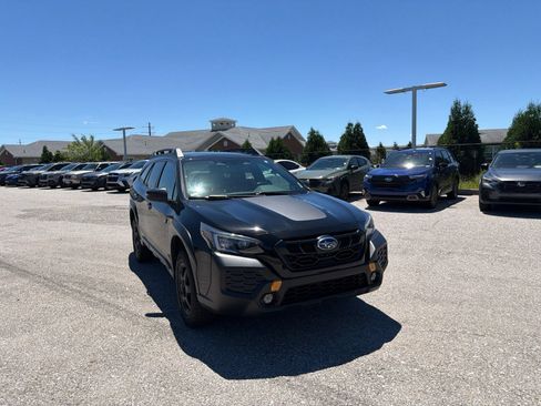 Used 2024 Subaru Outback Wilderness AWD/4WD image 8