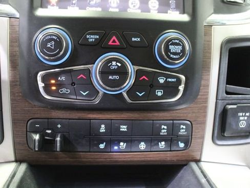 Used 2016 RAM 1500 Laramie w/ Convenience Group RWD image 18