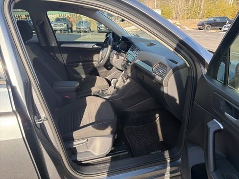 Used 2024 Volkswagen Tiguan S image 14